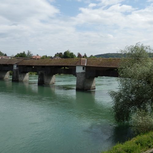 Geh- und Wanderwege Rheinufer